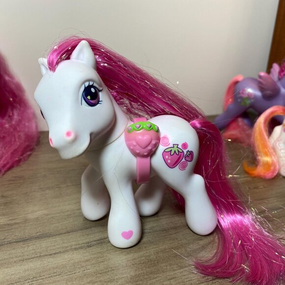 My Little Pony G3 LOT of Dolls Early 2000s Kids Toys - Picture 8 of 9
